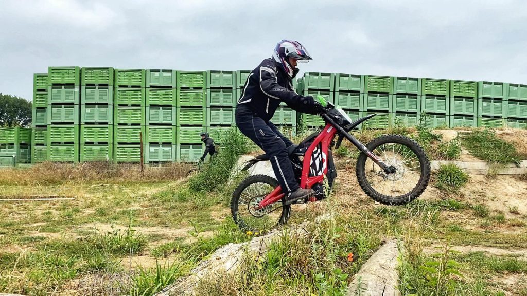 Sur-Ron e- enduro opleiding endurofun 6